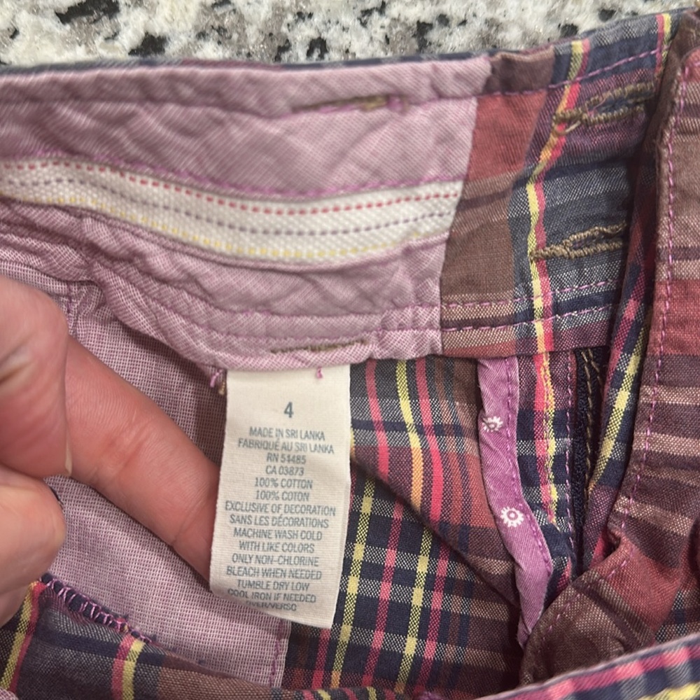 Vintage American Eagle Plaid Shorts - Picture 3 of 5